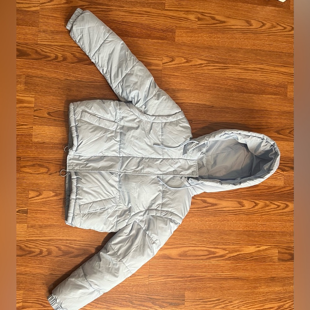 Kids XS light blue winter jacket with removable hood